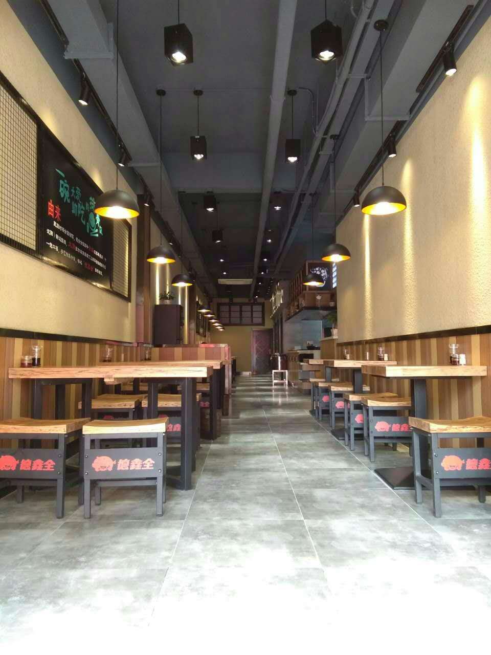 德鑫全排骨米饭青岛市南店盛大开业
